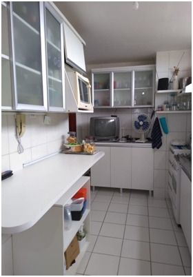 Apartamento à venda com 3 quartos, 80m² - Foto 3