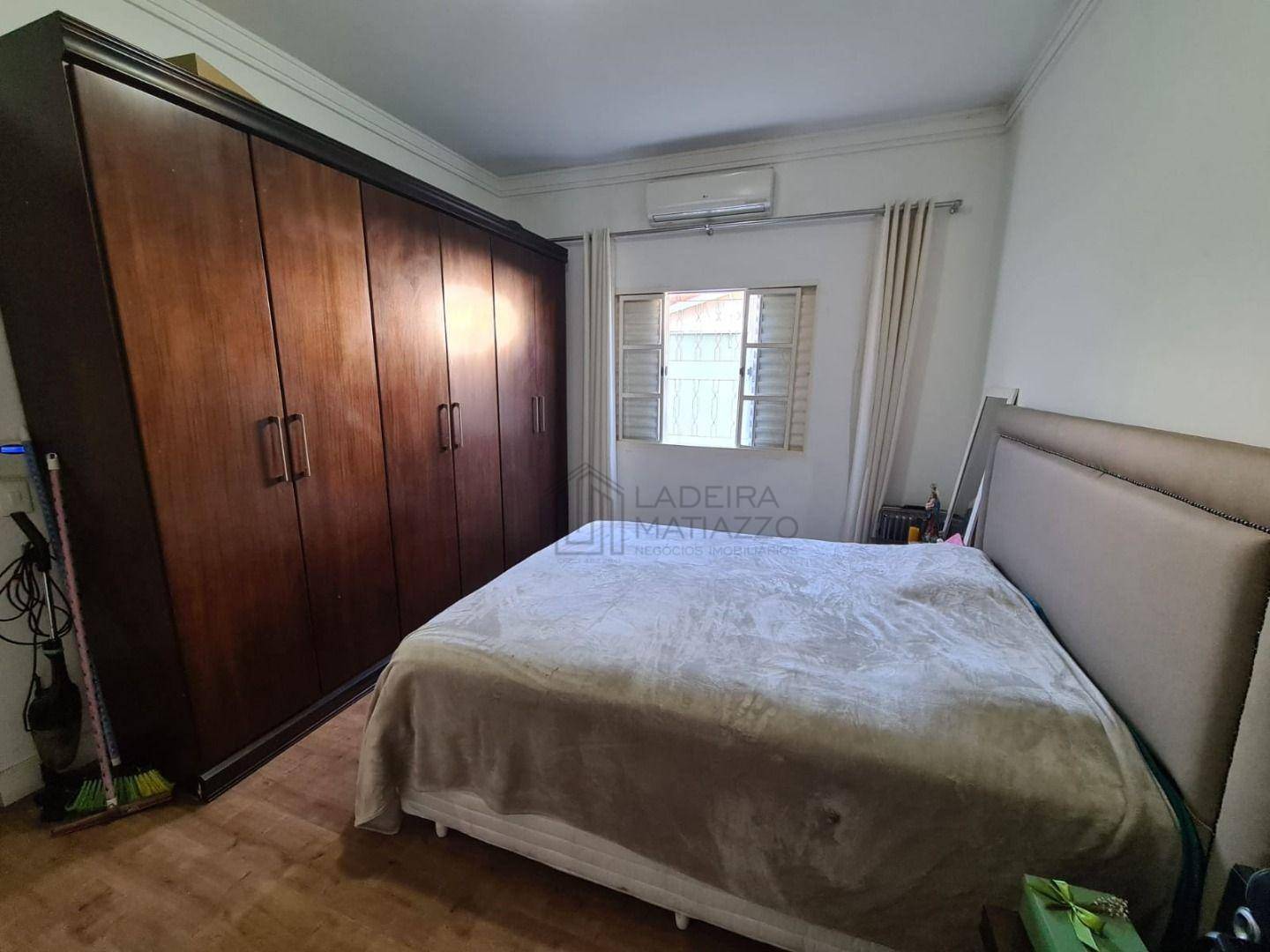 Casa à venda com 2 quartos, 120m² - Foto 5
