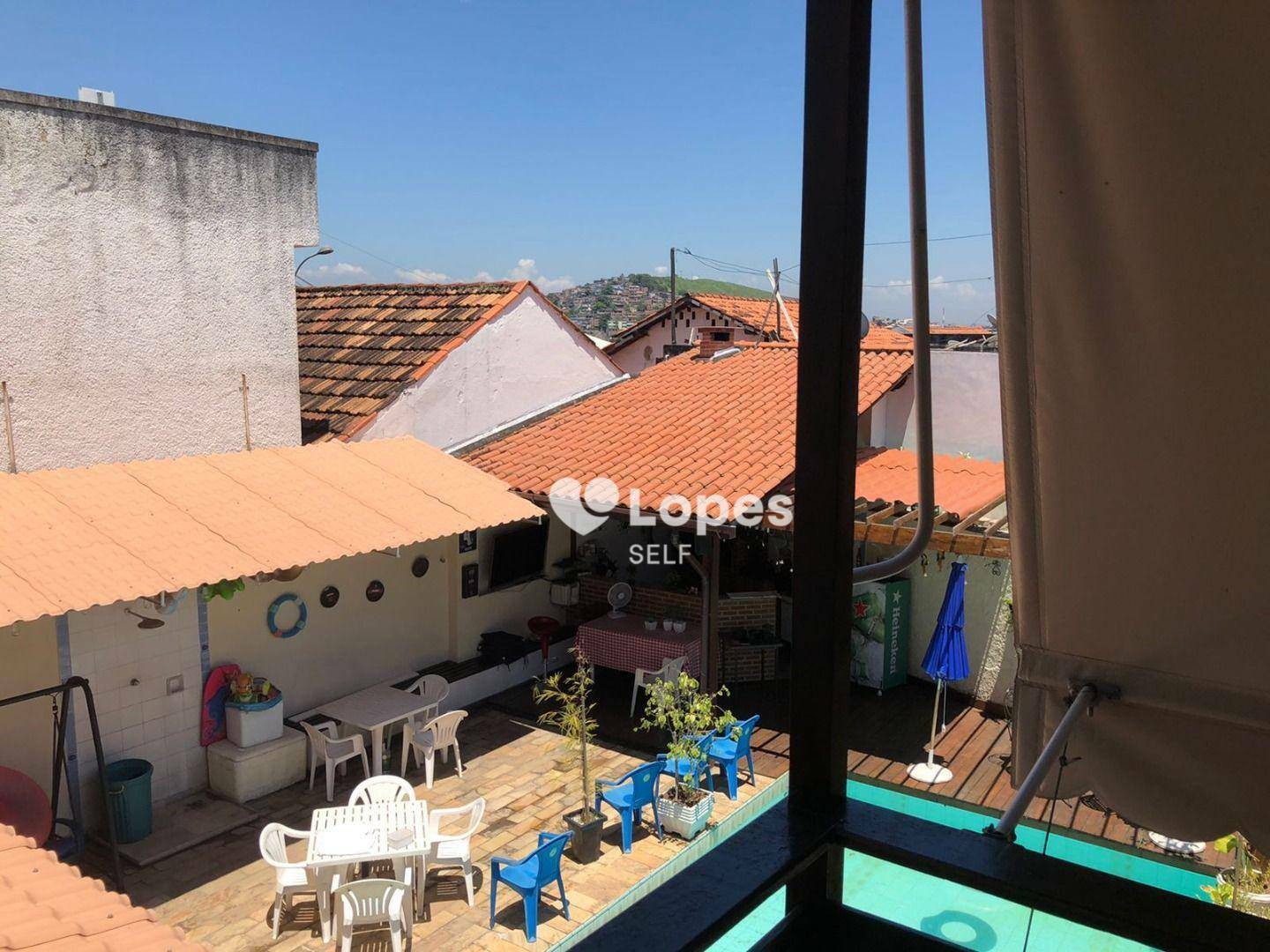 Casa à venda com 4 quartos, 180m² - Foto 5