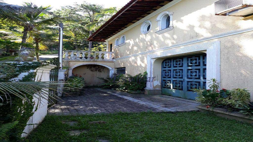 Casa de Condomínio à venda com 4 quartos, 435m² - Foto 2