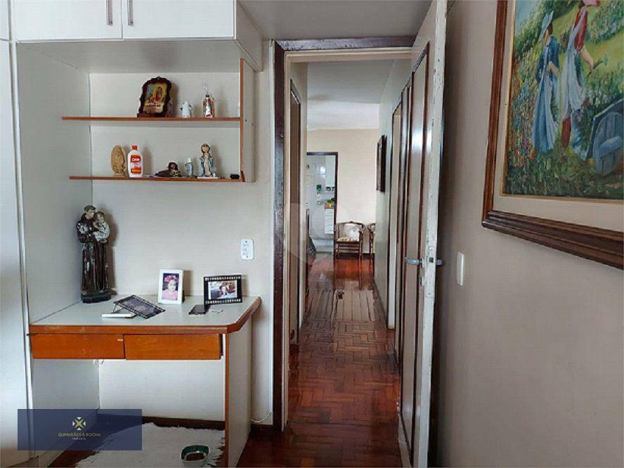 Apartamento à venda com 3 quartos, 82m² - Foto 11