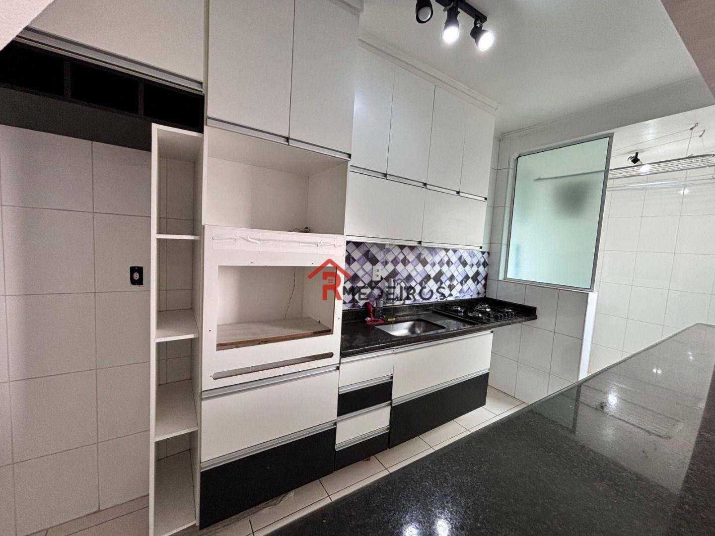 Apartamento à venda com 2 quartos, 60m² - Foto 3