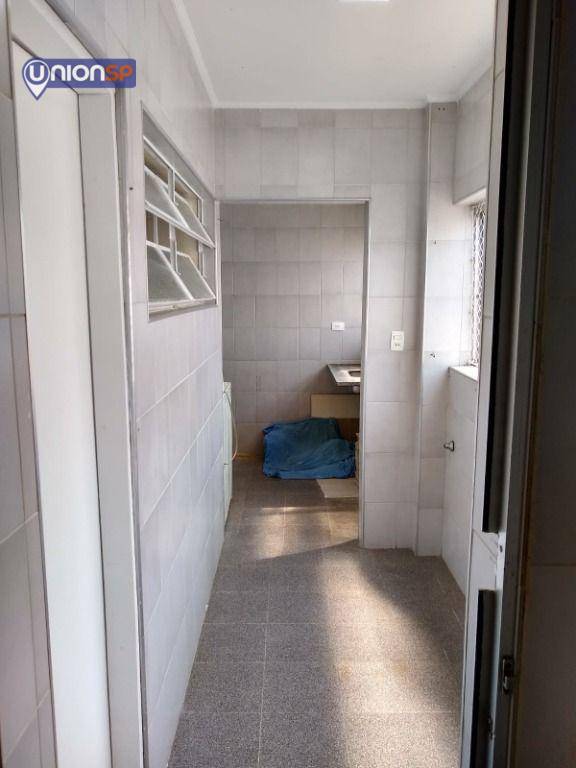 Apartamento à venda com 2 quartos, 72m² - Foto 23