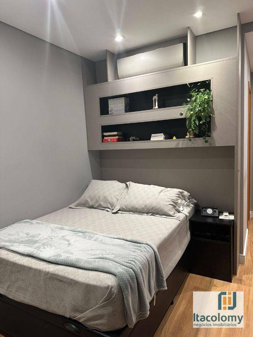 Apartamento à venda com 4 quartos, 172m² - Foto 19