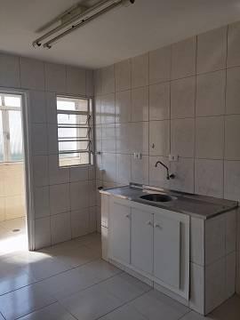 Apartamento à venda com 2 quartos, 100m² - Foto 4