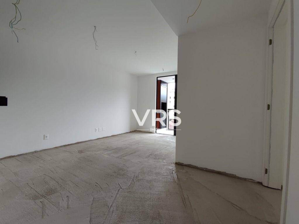 Apartamento à venda com 2 quartos, 76m² - Foto 8