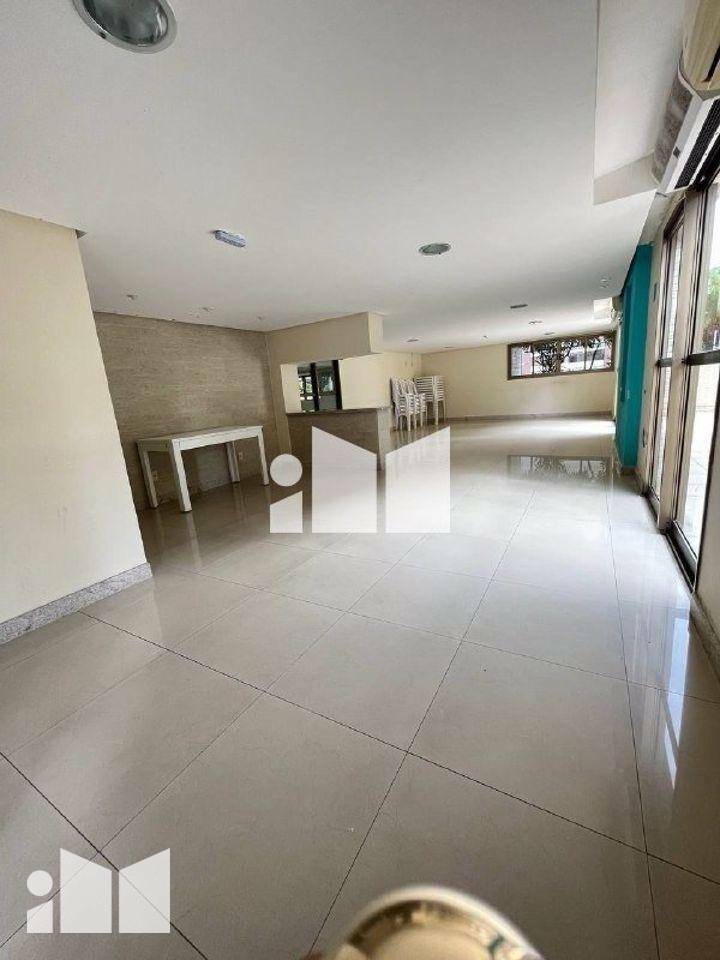 Apartamento à venda com 3 quartos, 110m² - Foto 15