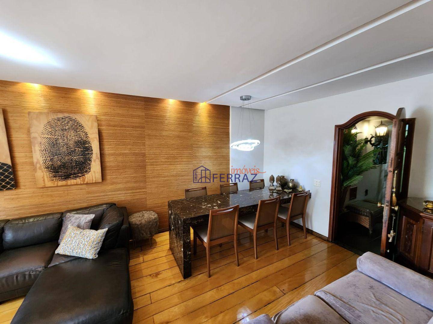 Apartamento à venda com 3 quartos, 160m² - Foto 4