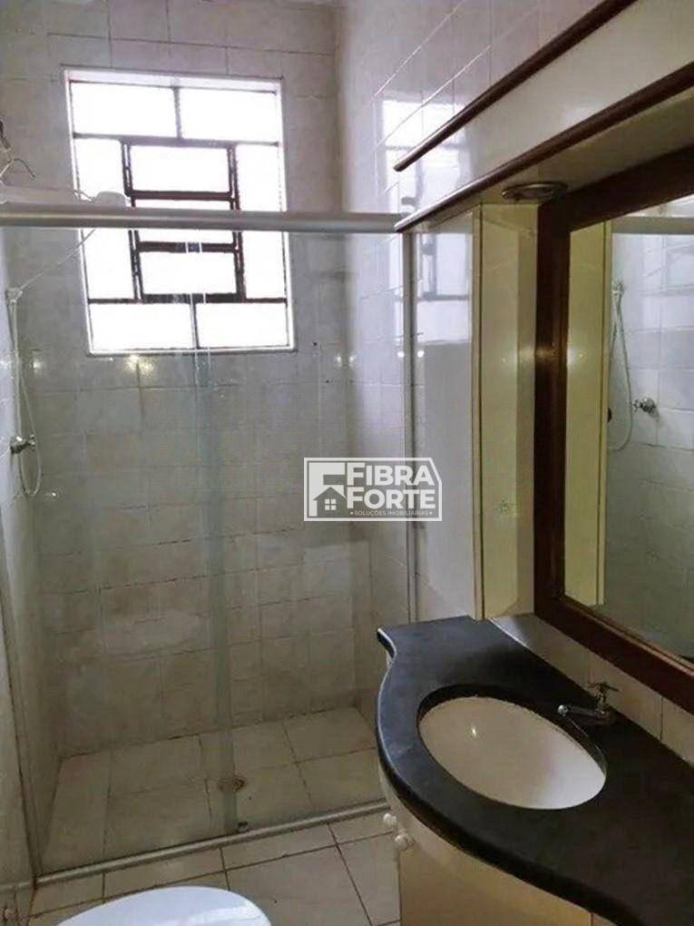 Casa à venda com 3 quartos, 170m² - Foto 16