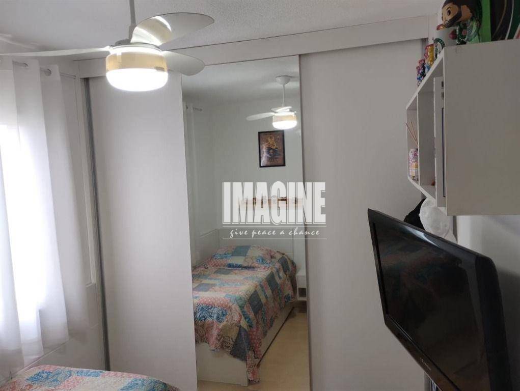 Apartamento à venda com 3 quartos, 78m² - Foto 8