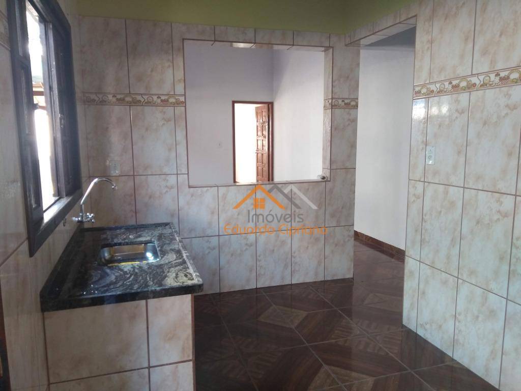 Casa para alugar com 2 quartos, 270M2 - Foto 16