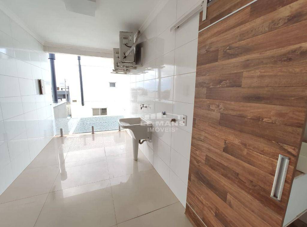 Casa de Condomínio à venda com 2 quartos, 200m² - Foto 8