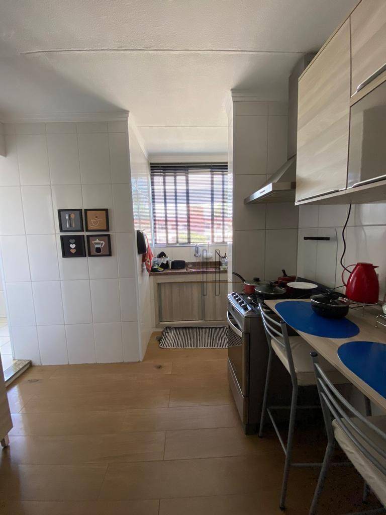 Apartamento à venda com 2 quartos, 73m² - Foto 9