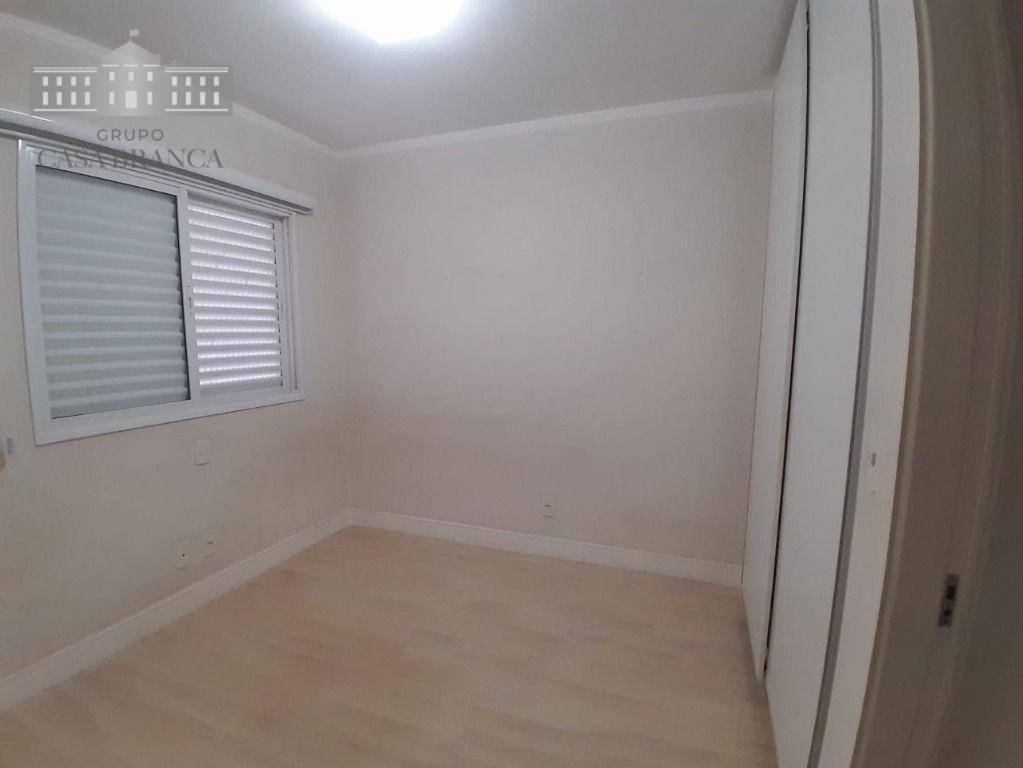 Apartamento à venda com 3 quartos, 110m² - Foto 9