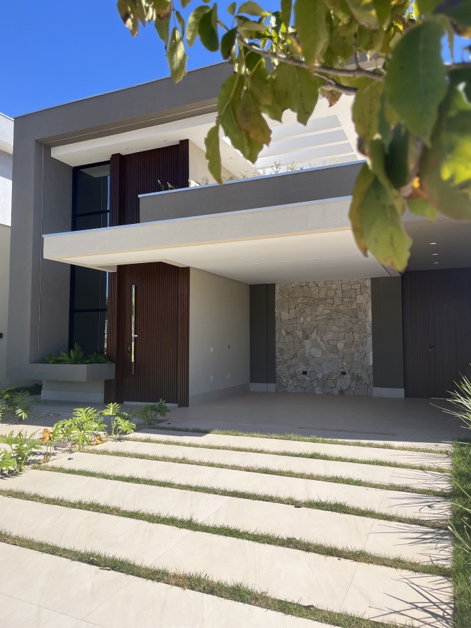 Casa de Condomínio à venda com 3 quartos, 202m² - Foto 2