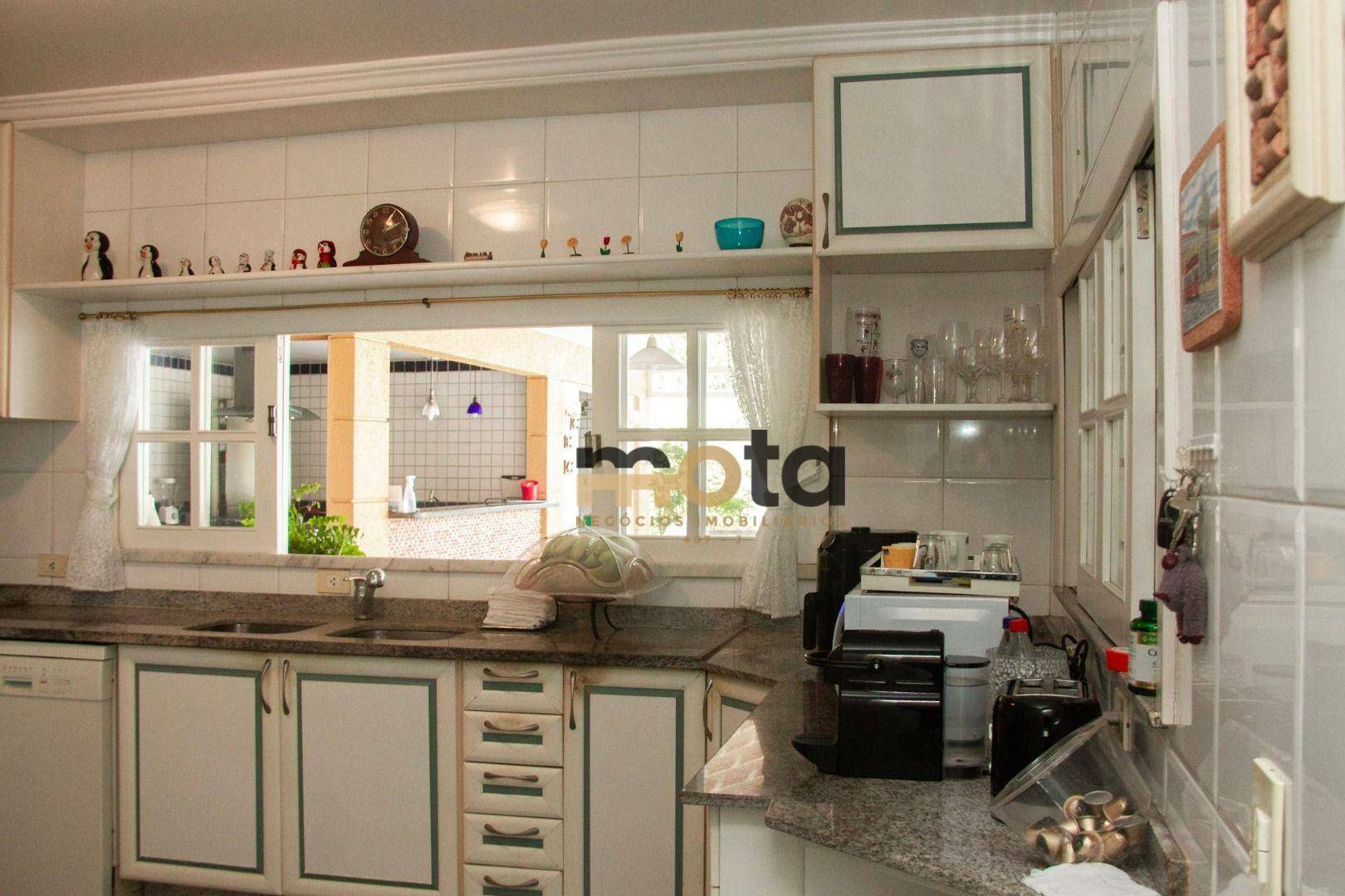 Casa à venda com 4 quartos, 850m² - Foto 9