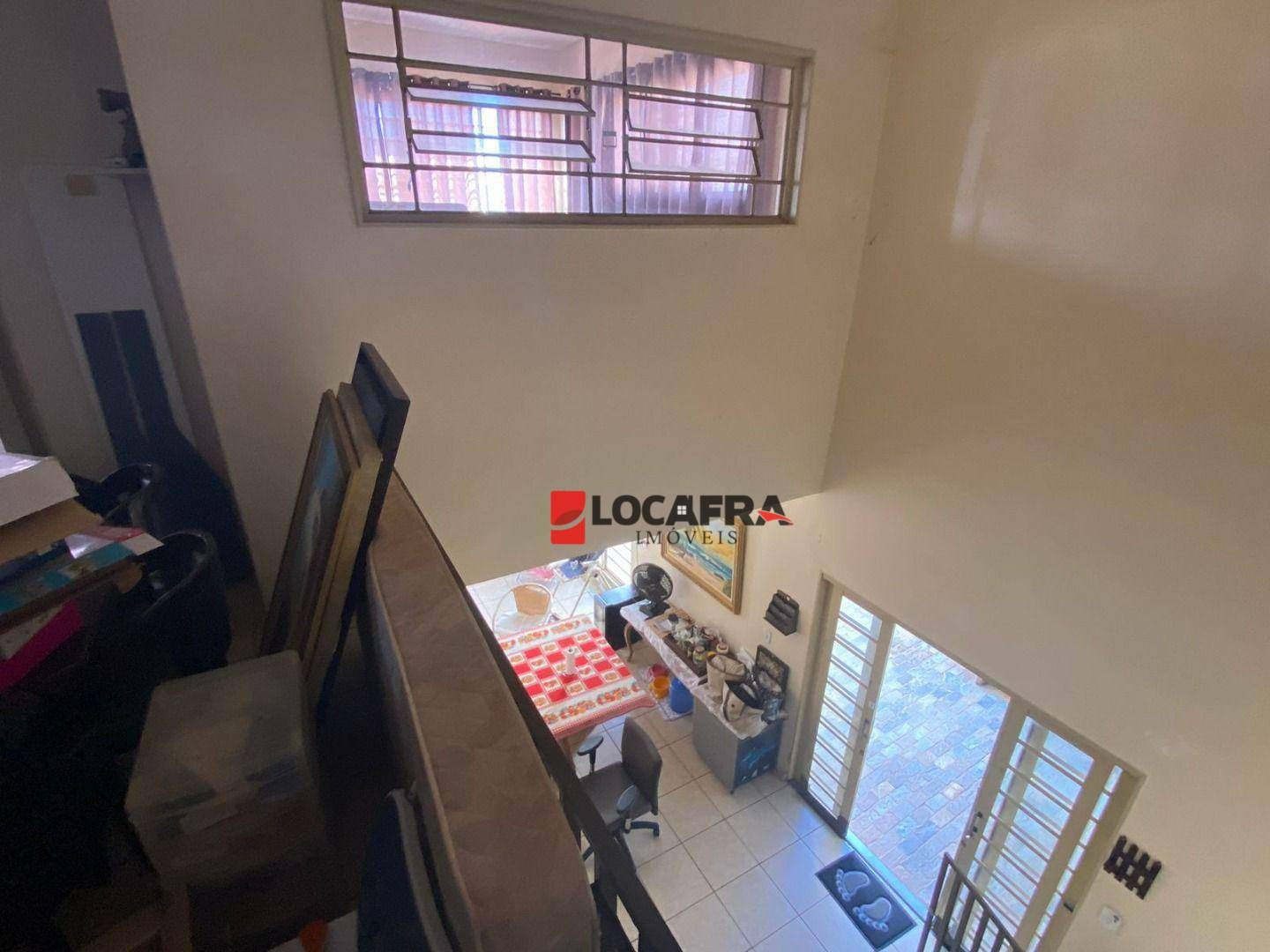 Casa à venda com 3 quartos, 132m² - Foto 8