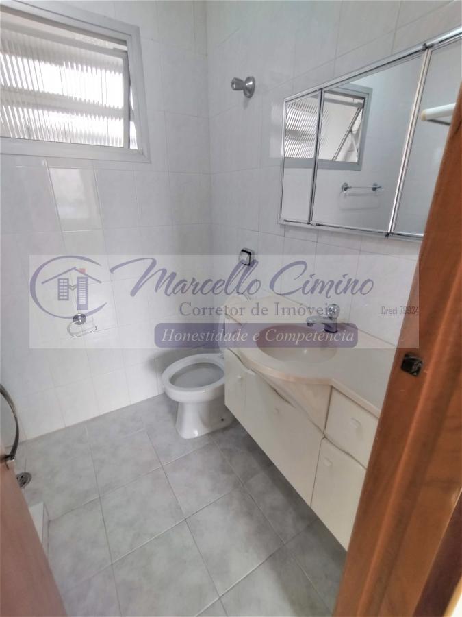 Apartamento à venda com 2 quartos, 75m² - Foto 11