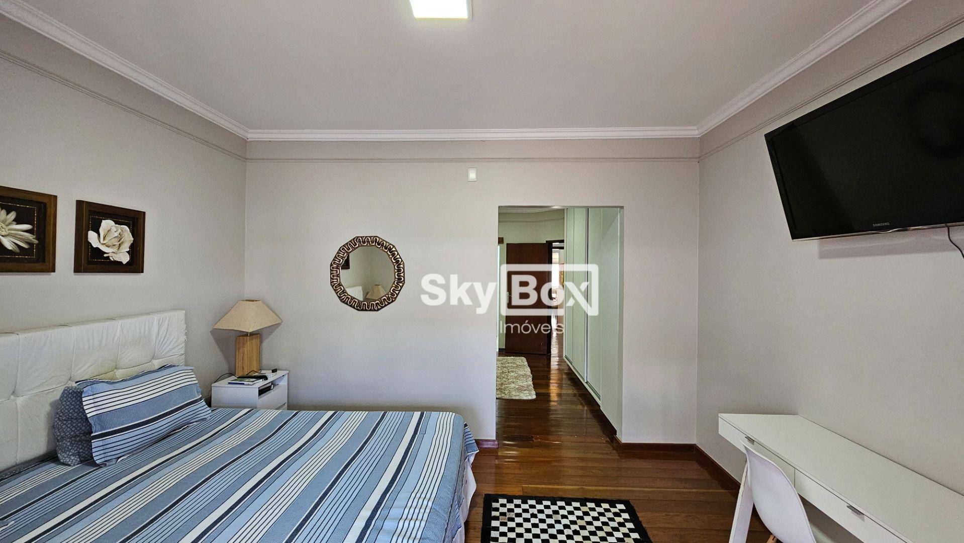 Casa à venda com 3 quartos, 241m² - Foto 29