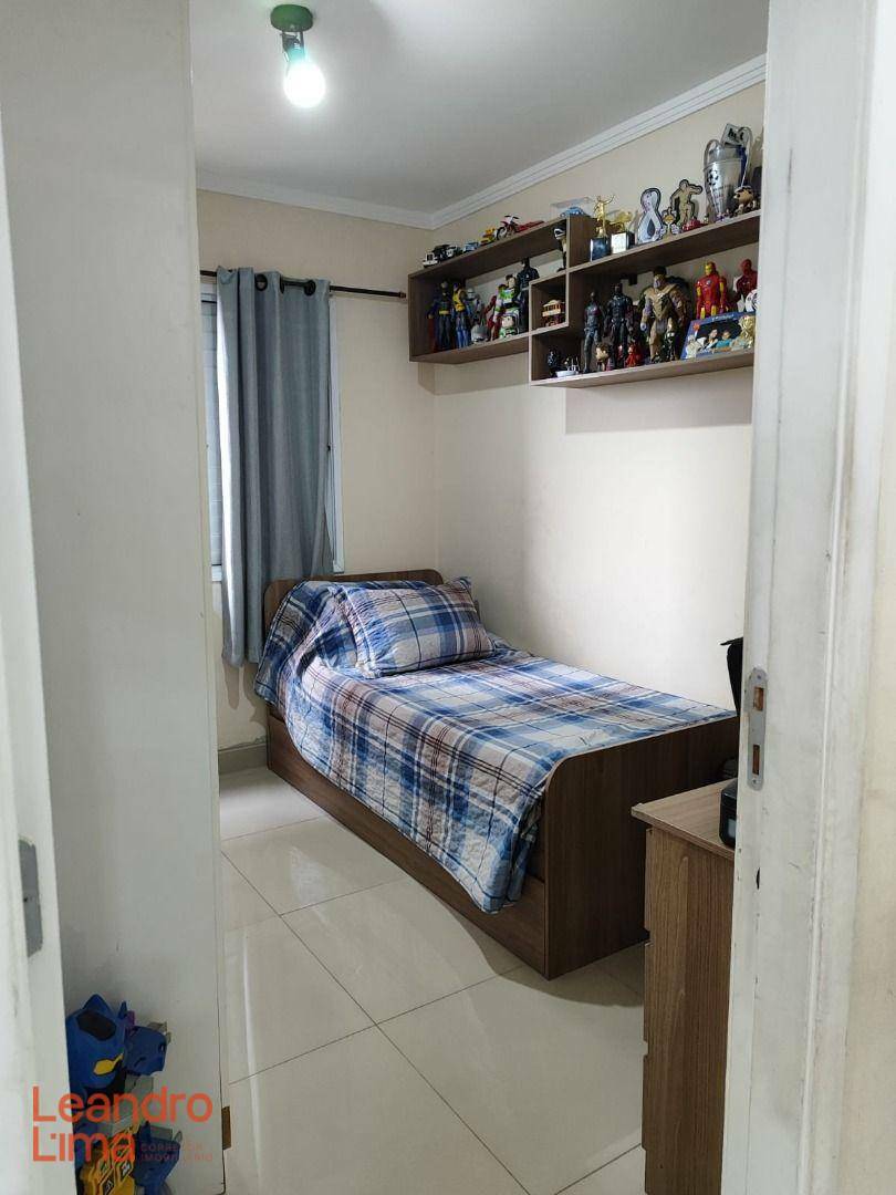 Apartamento à venda com 2 quartos, 61m² - Foto 17