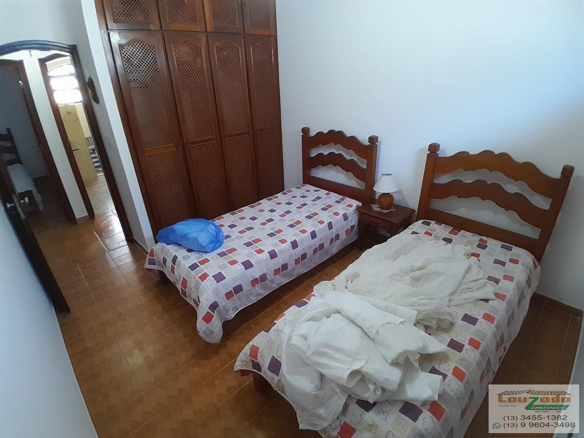 Casa à venda com 3 quartos, 360m² - Foto 19