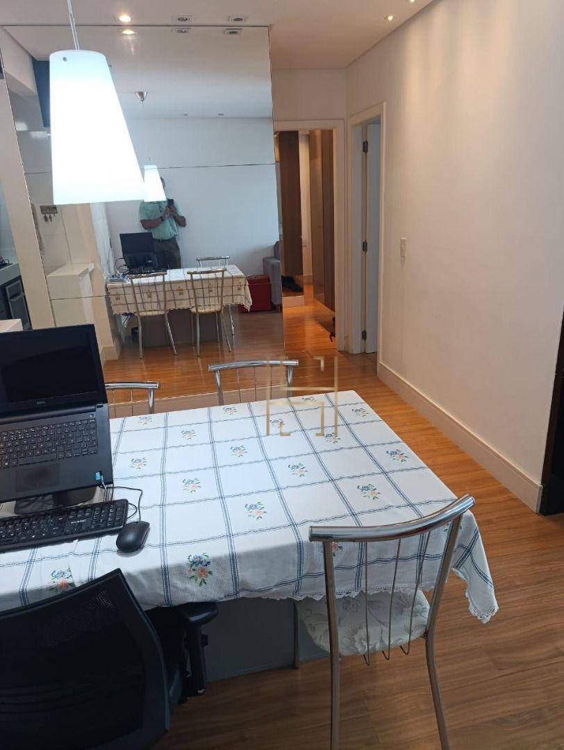 Apartamento à venda com 2 quartos, 64m² - Foto 4