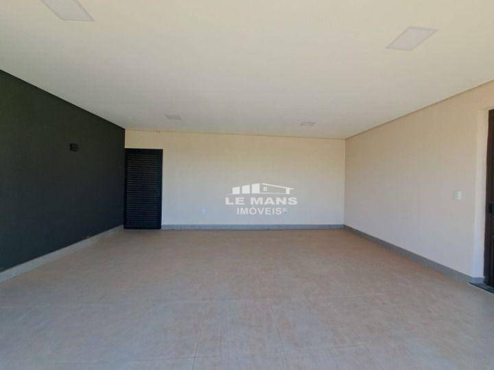 Casa, 3 quartos, 168 m² - Foto 2