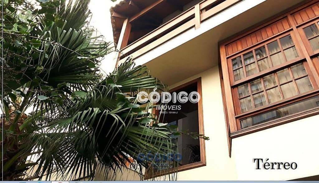 Sobrado à venda com 6 quartos, 360m² - Foto 1