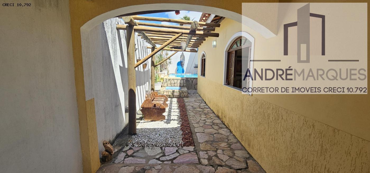 Casa à venda com 5 quartos, 250m² - Foto 8