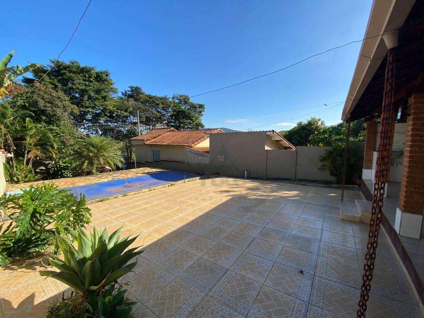 Casa à venda com 4 quartos, 960M2 - Foto 1