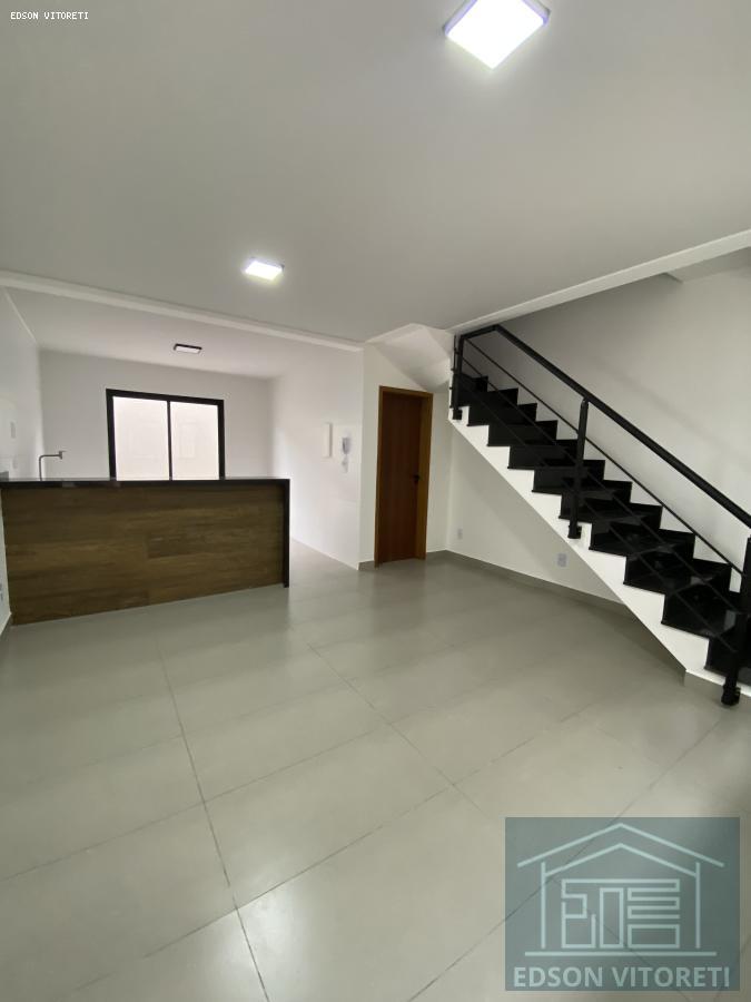 Sobrado à venda com 2 quartos, 96m² - Foto 30