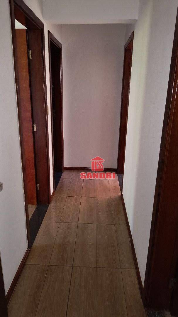 Apartamento para alugar com 3 quartos, 97m² - Foto 10