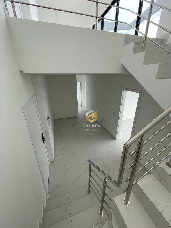 Cobertura à venda com 4 quartos, 203m² - Foto 8