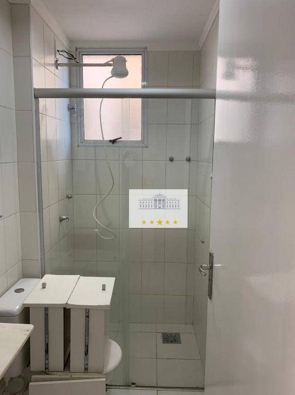 Apartamento à venda com 2 quartos, 60m² - Foto 2