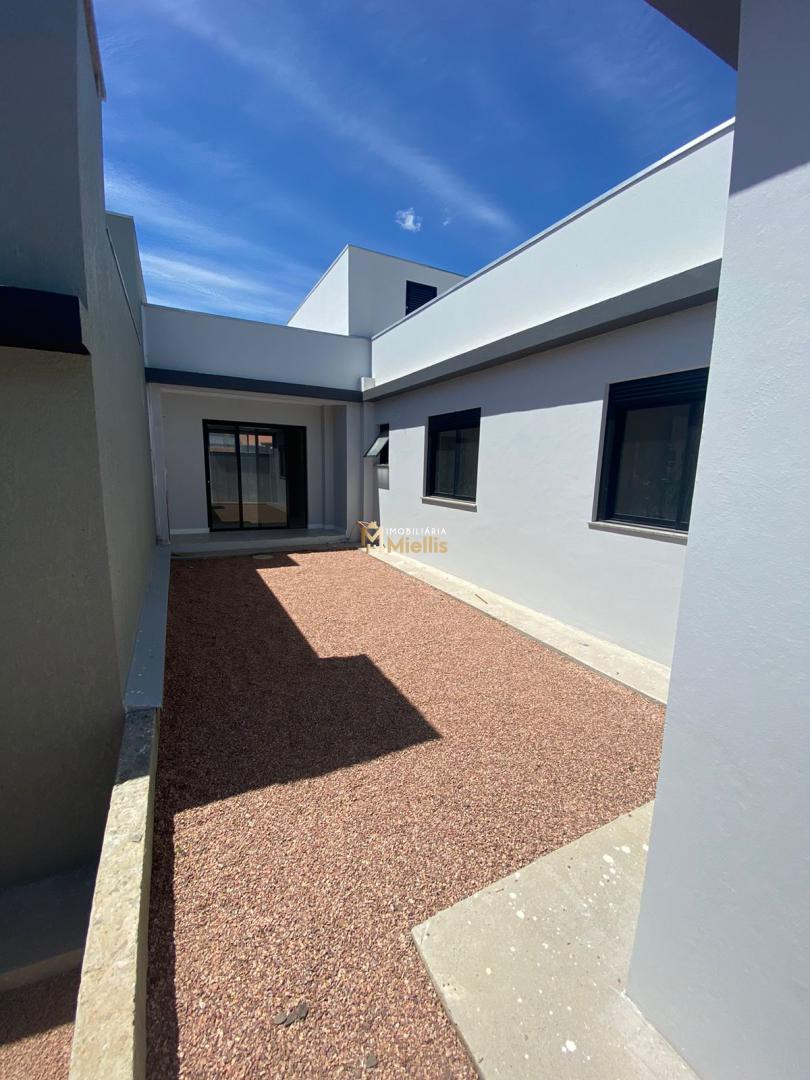 Casa à venda com 3 quartos, 94m² - Foto 9