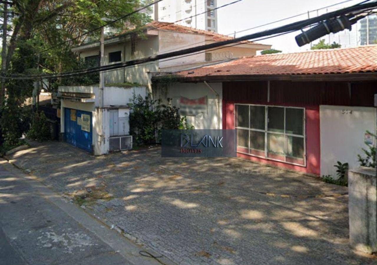 Casa para alugar com 4 quartos, 260m² - Foto 1
