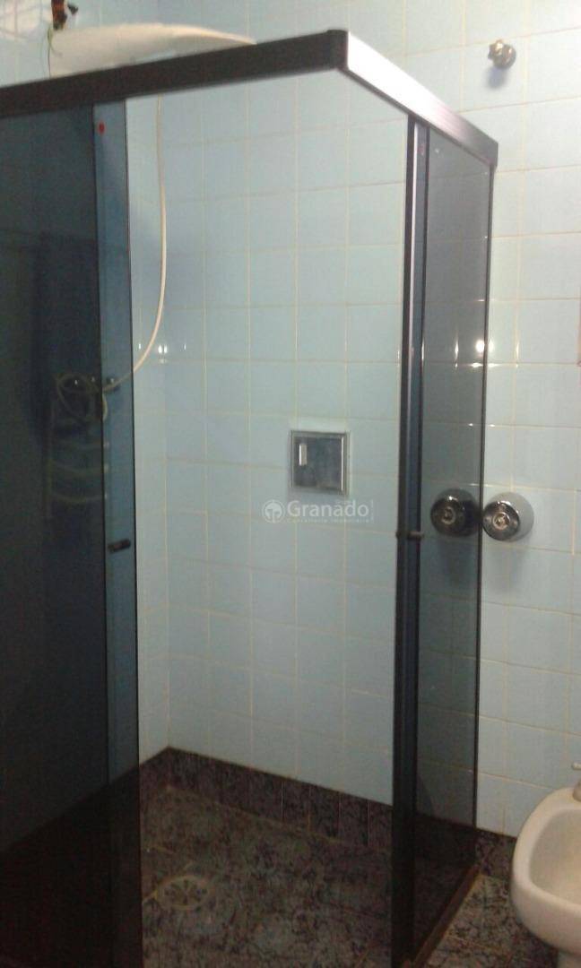 Sobrado à venda com 2 quartos, 168m² - Foto 4