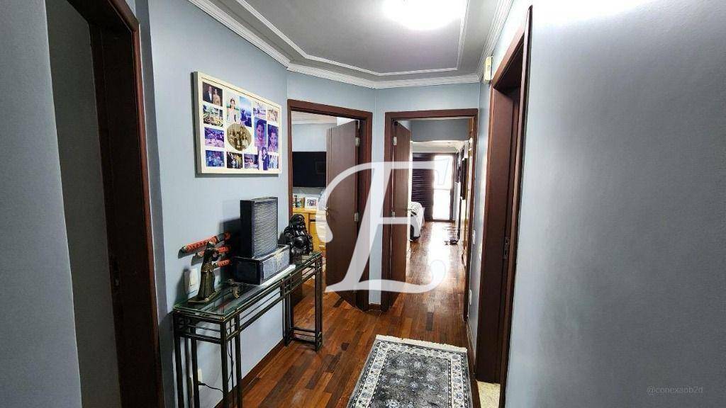 Apartamento à venda com 4 quartos, 220m² - Foto 9