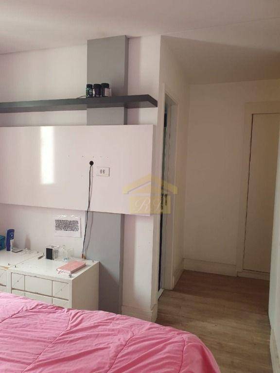 Apartamento à venda com 3 quartos, 133m² - Foto 9