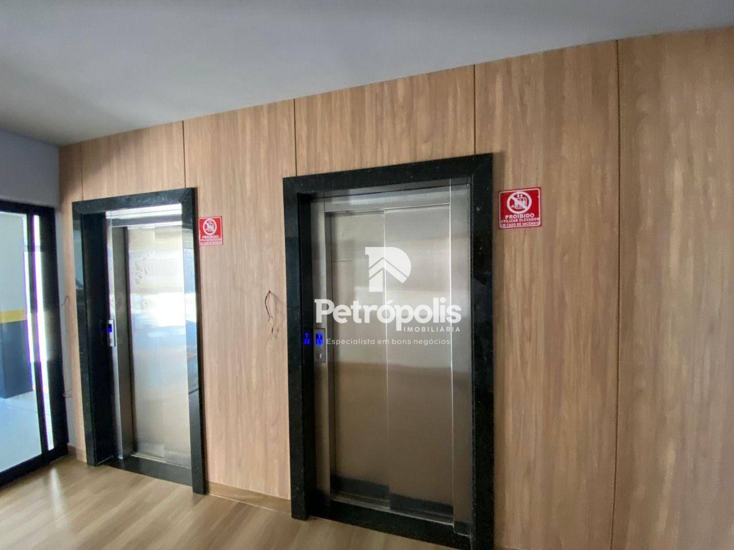 Apartamento à venda com 2 quartos, 61m² - Foto 14