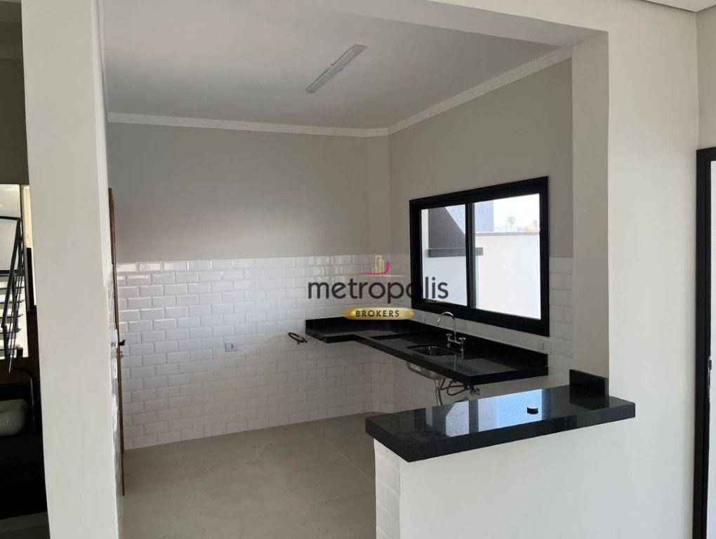 Sobrado à venda com 4 quartos, 193m² - Foto 3