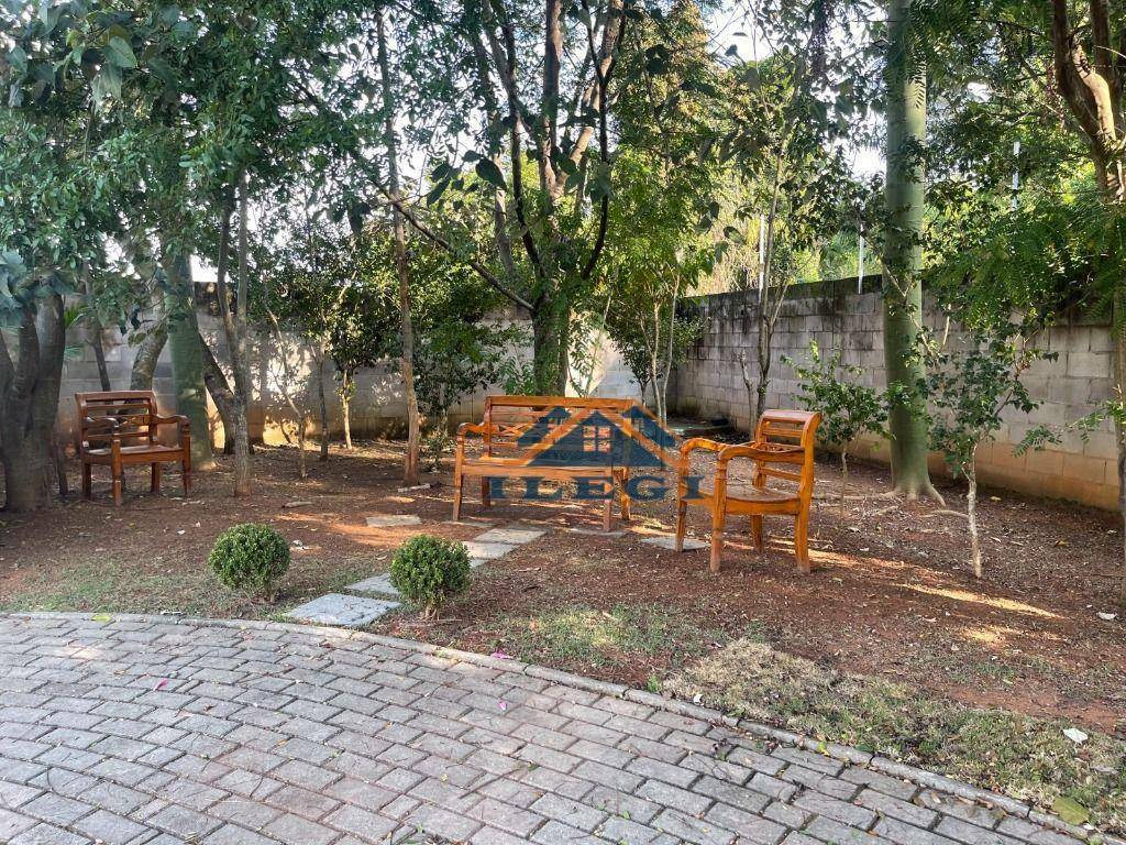 Casa de Condomínio à venda com 3 quartos, 206m² - Foto 21