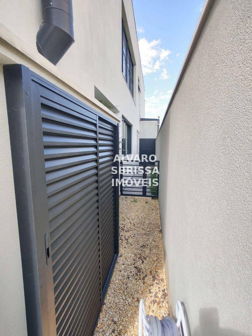 Casa de Condomínio à venda com 3 quartos, 310m² - Foto 28