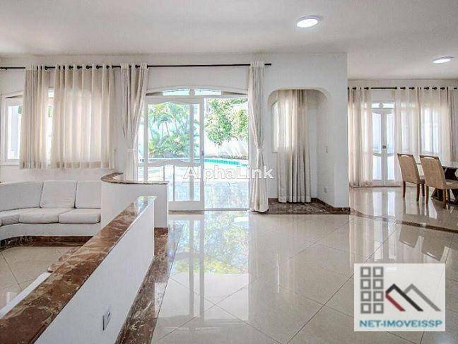 Casa de Condomínio para alugar com 4 quartos, 363m² - Foto 5