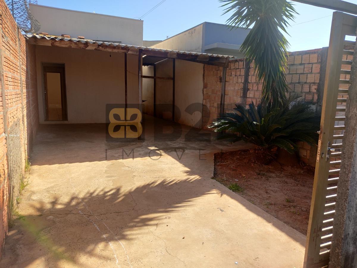 Casa à venda com 1 quarto, 165m² - Foto 1