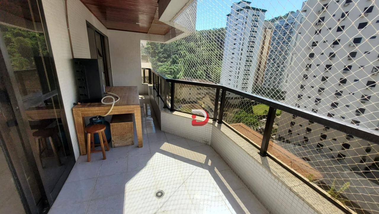 Apartamento à venda com 3 quartos, 136m² - Foto 4