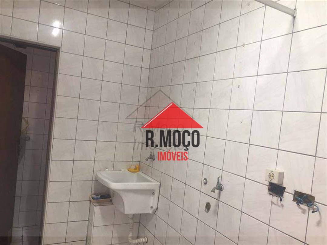 Sobrado à venda com 3 quartos, 174m² - Foto 16