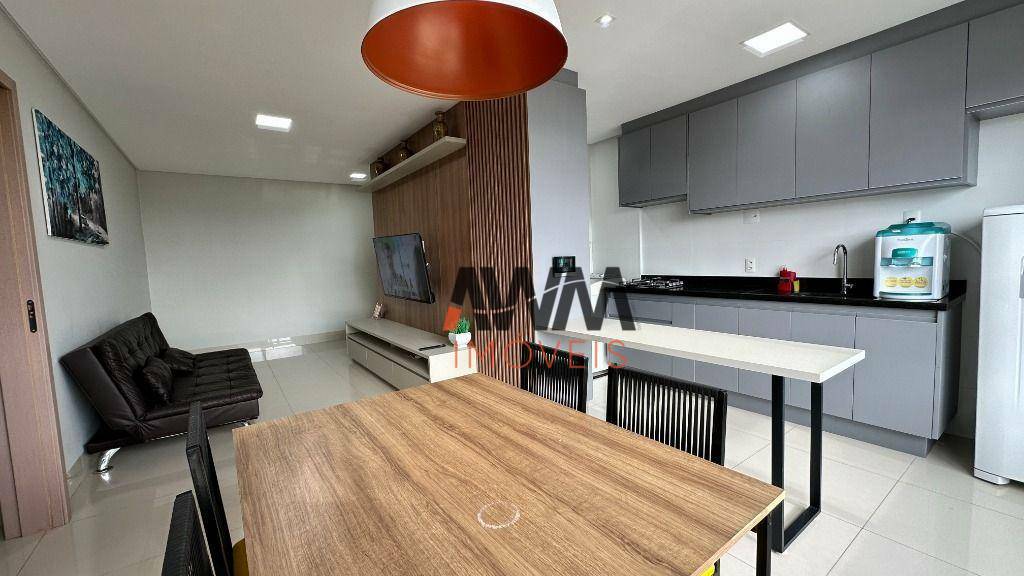 Apartamento para alugar com 2 quartos, 72m² - Foto 6