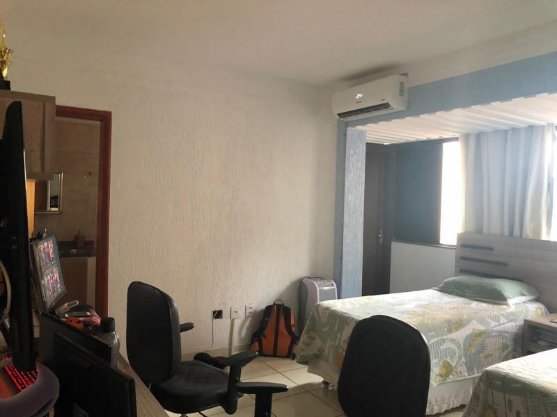 Apartamento à venda com 3 quartos, 144m² - Foto 3