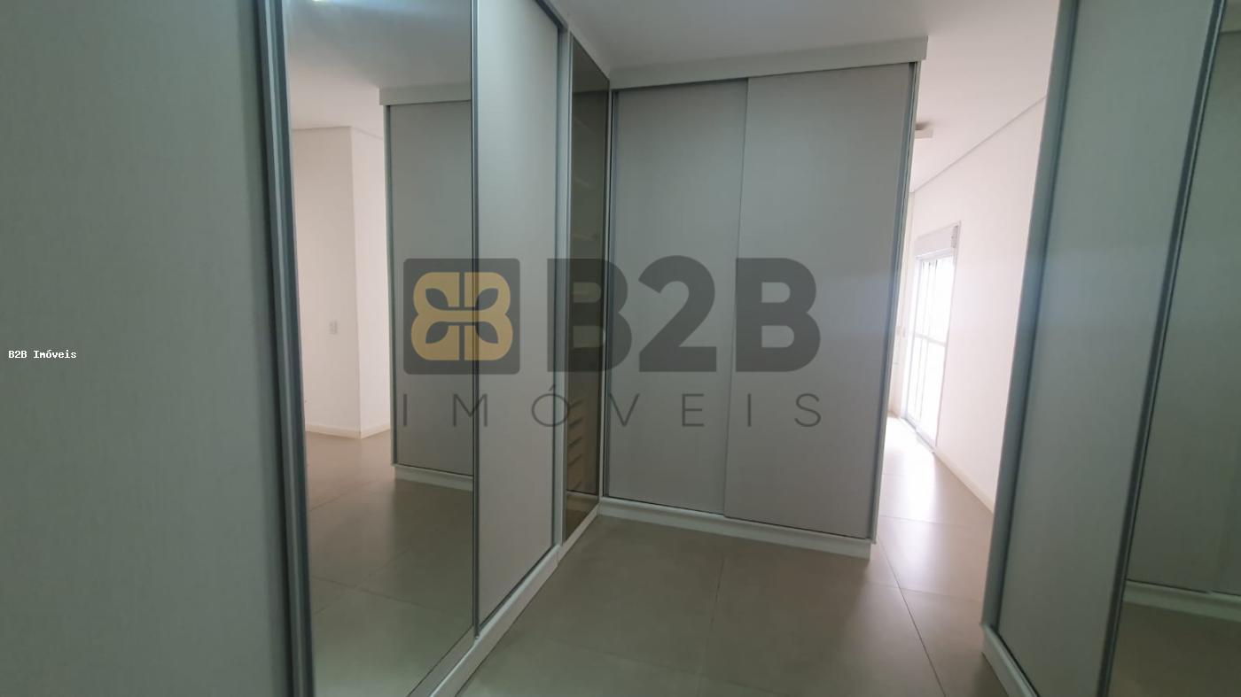 Casa de Condomínio à venda com 3 quartos, 250m² - Foto 11